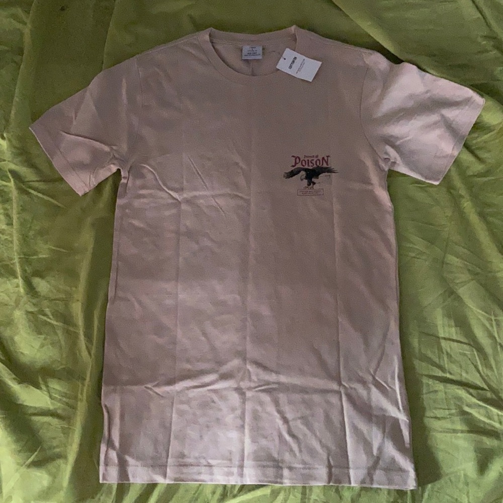 I’m selling a shirt from cotton on
